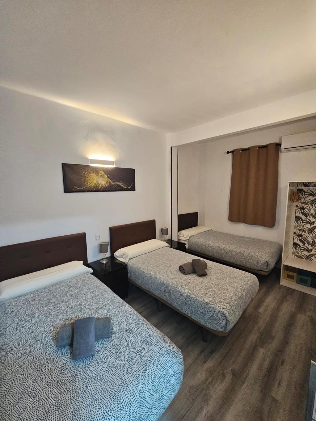 Apartamentos Turia Valencia Exterior foto